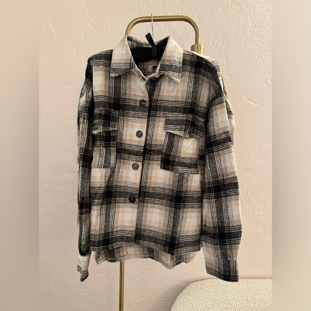 Oversized Flannel - Picture 2 of 4